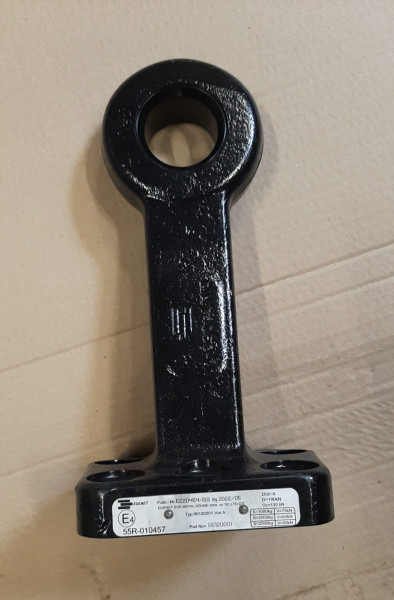57244HM 50 mm Flanschzugöse 8-Loch
